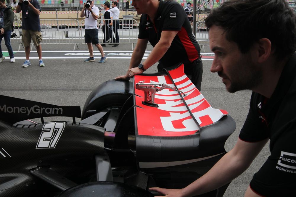 Haas F1 Team VF-23 rear wing