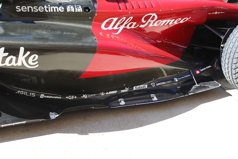 Alfa Romeo Racing C43 front wing detail
