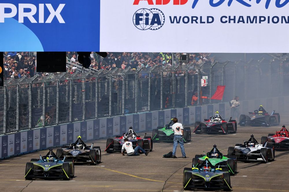 Protestors from German climate group Letzte Generation attempted to disrupt the Berlin E-Prix