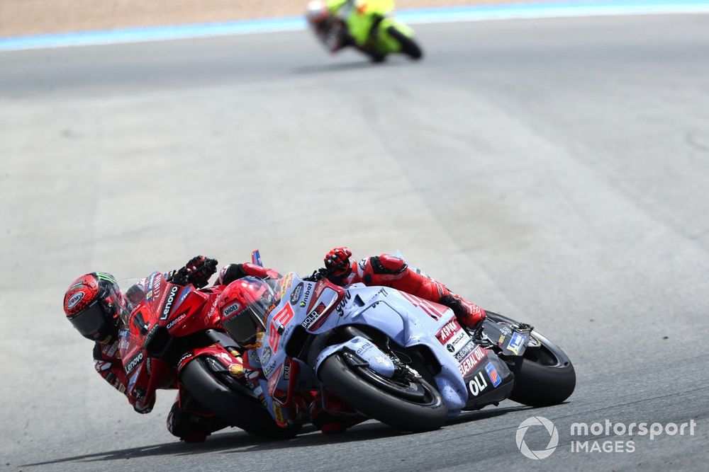Marquez and Bagnaia's Spanish GP duel sent Jerez' stadium section into a frenzy